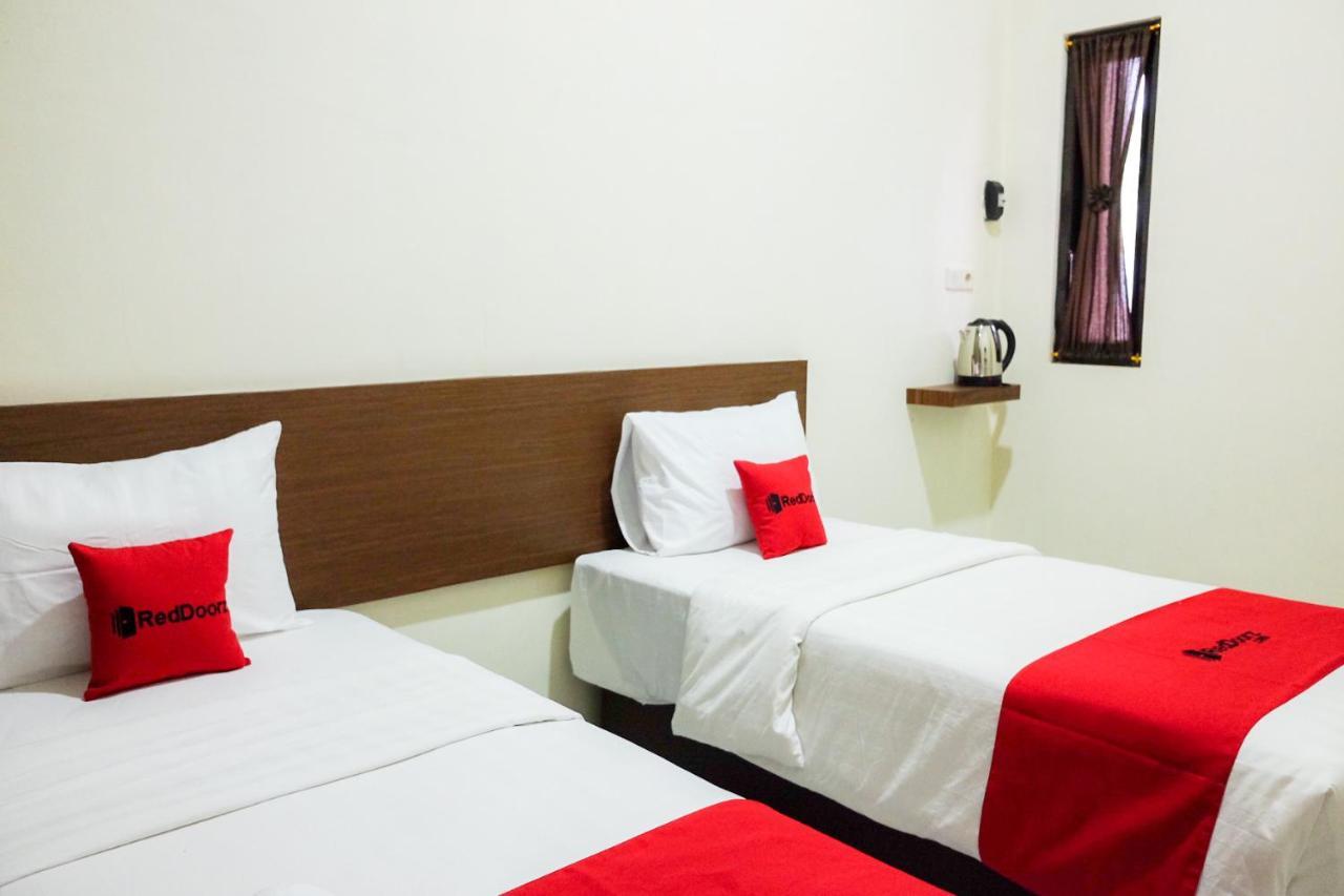Reddoorz Syariah Near Exit Tol Pemalang Comal 2 Hotel Exterior photo